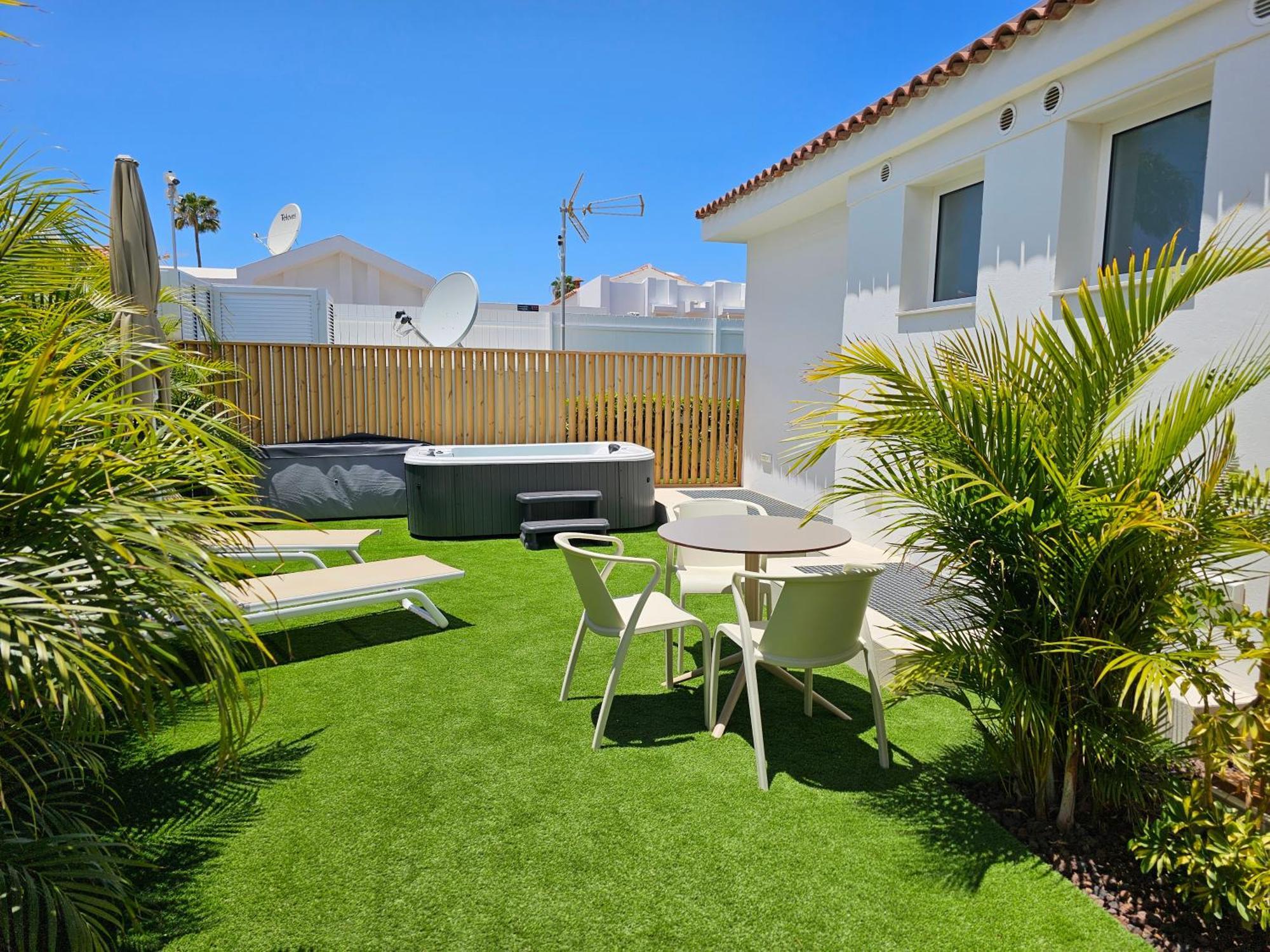 Mar Bianco - Gay Men Only Aparthotel Maspalomas  Eksteriør bilde